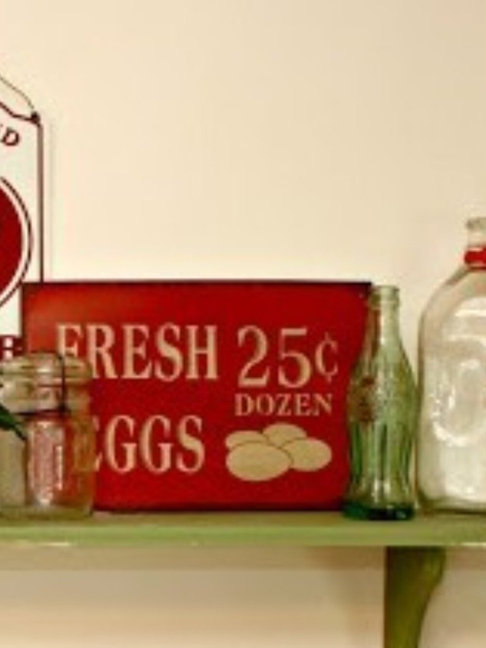 A Rustic Fresh Eggs 25 Cents Dozen Metal Tin Sign  Wall Decor Rustic Red 8"x12"